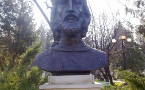 Bustul lui Mircea cel Batran