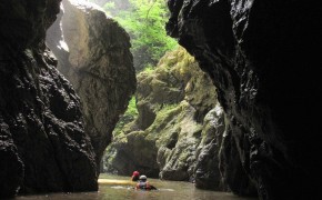 Peștera Topolnița – Mehedinti